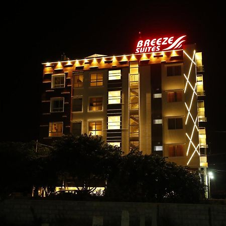D Breeze Suites Devanahalli Bagian luar foto