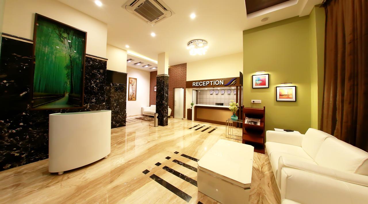 D Breeze Suites Devanahalli Bagian luar foto