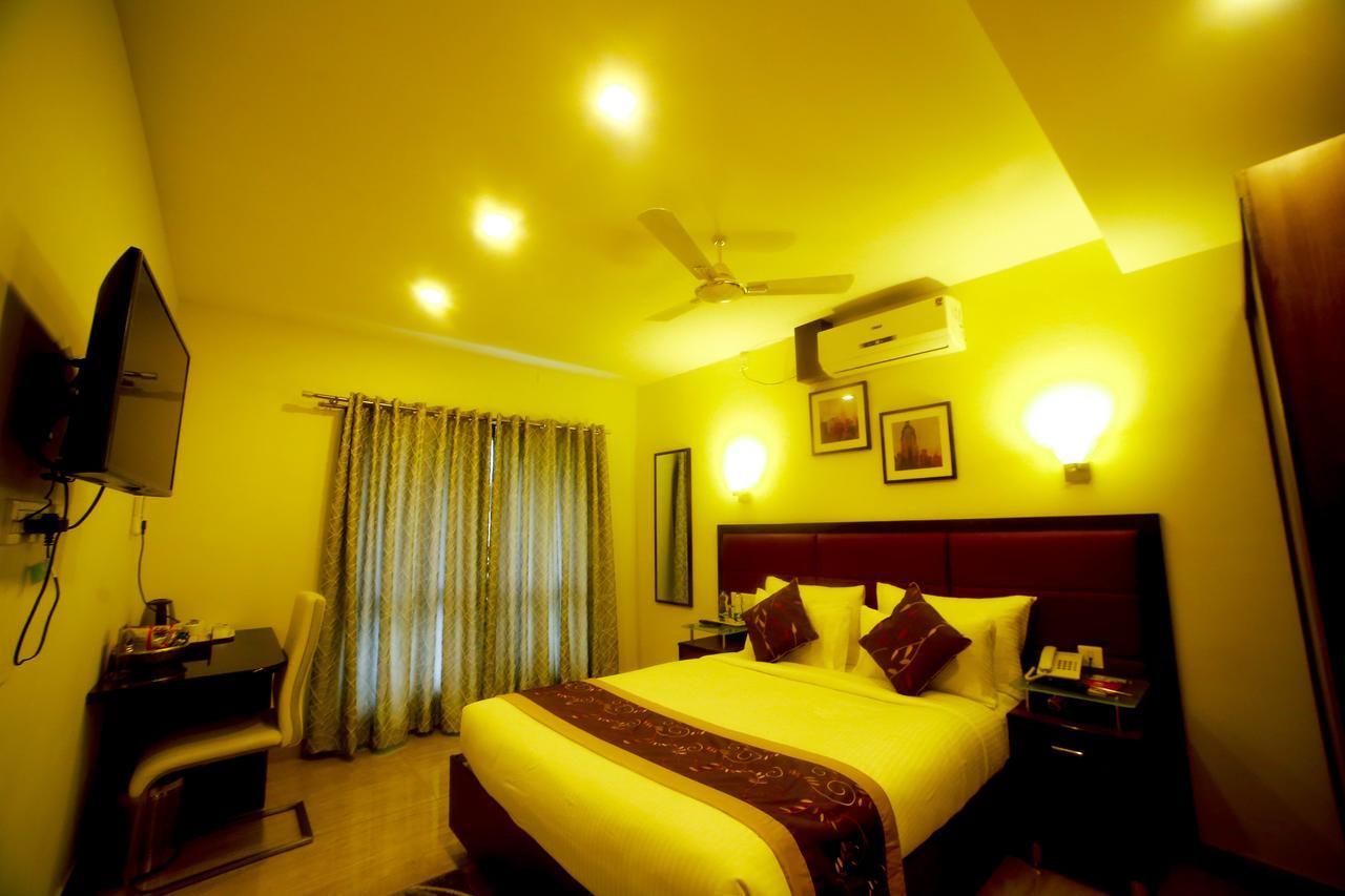 D Breeze Suites Devanahalli Ruang foto